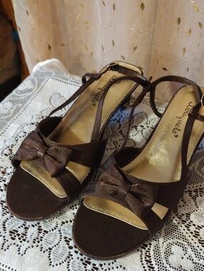 Bouquets - Shelby - Brown Strappy Sandal Heels